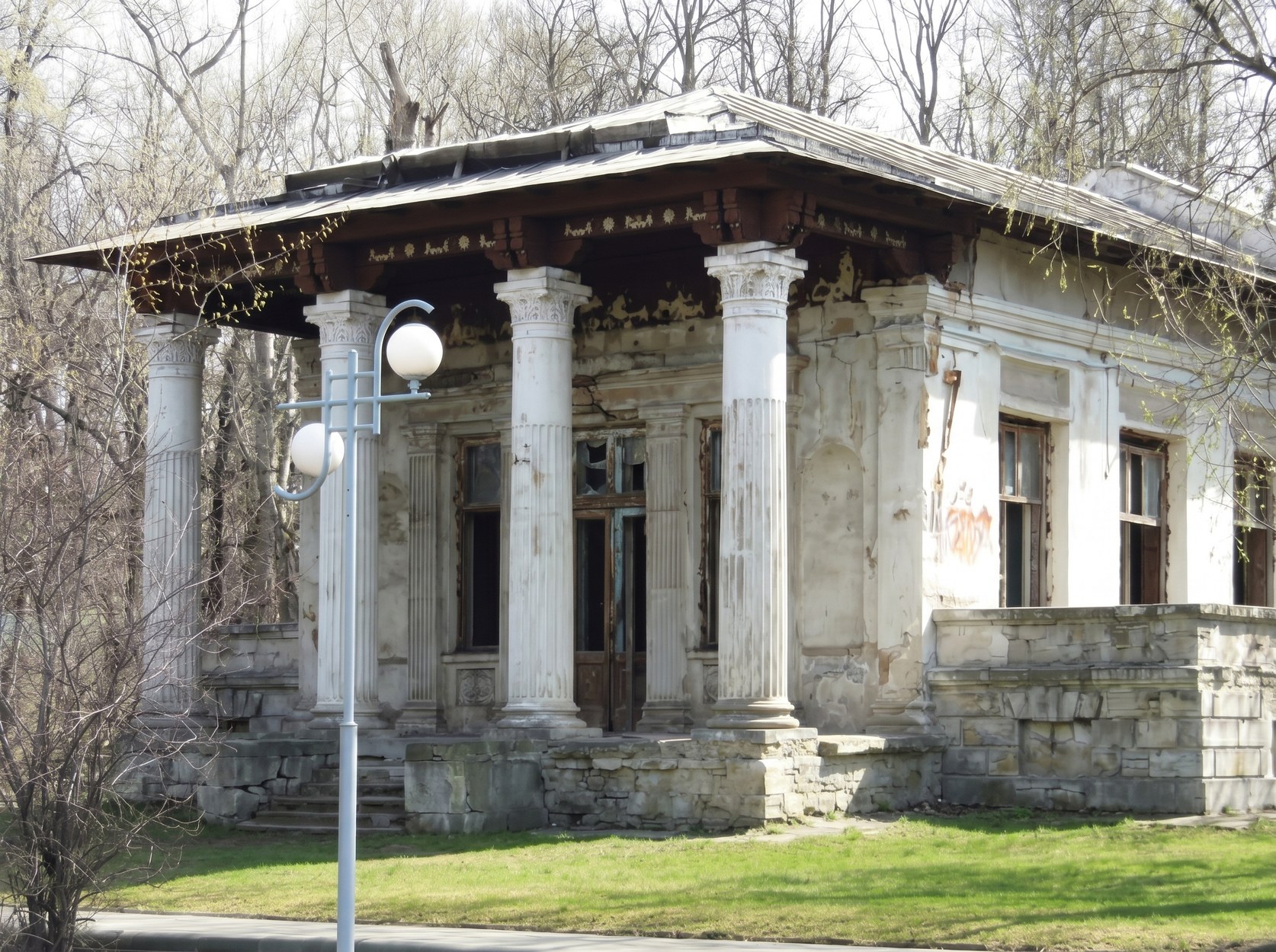 ЦПКиО им. М. Горького, ресторан «Кавказ»